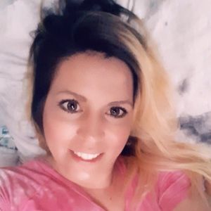 Meet your Posher, Candis